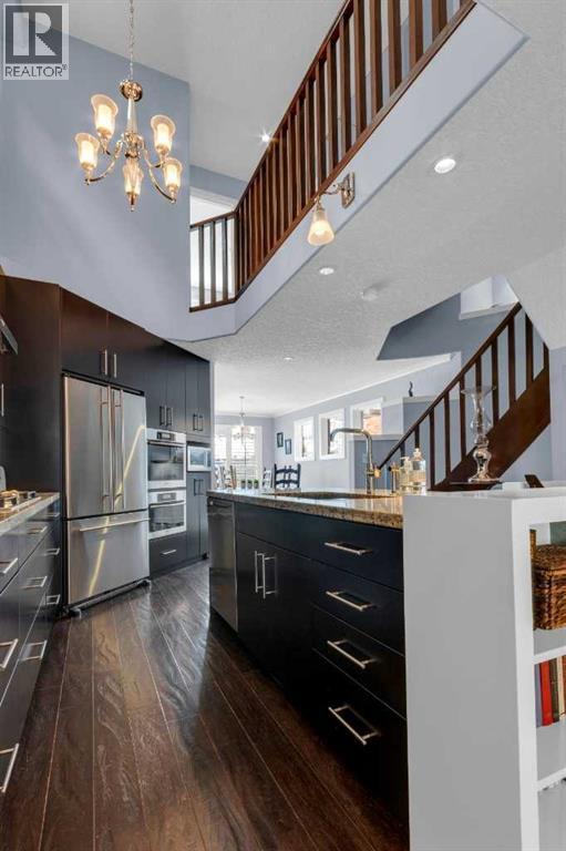 Single Family House for Sale in   Street NW Hillhurst Calgary 