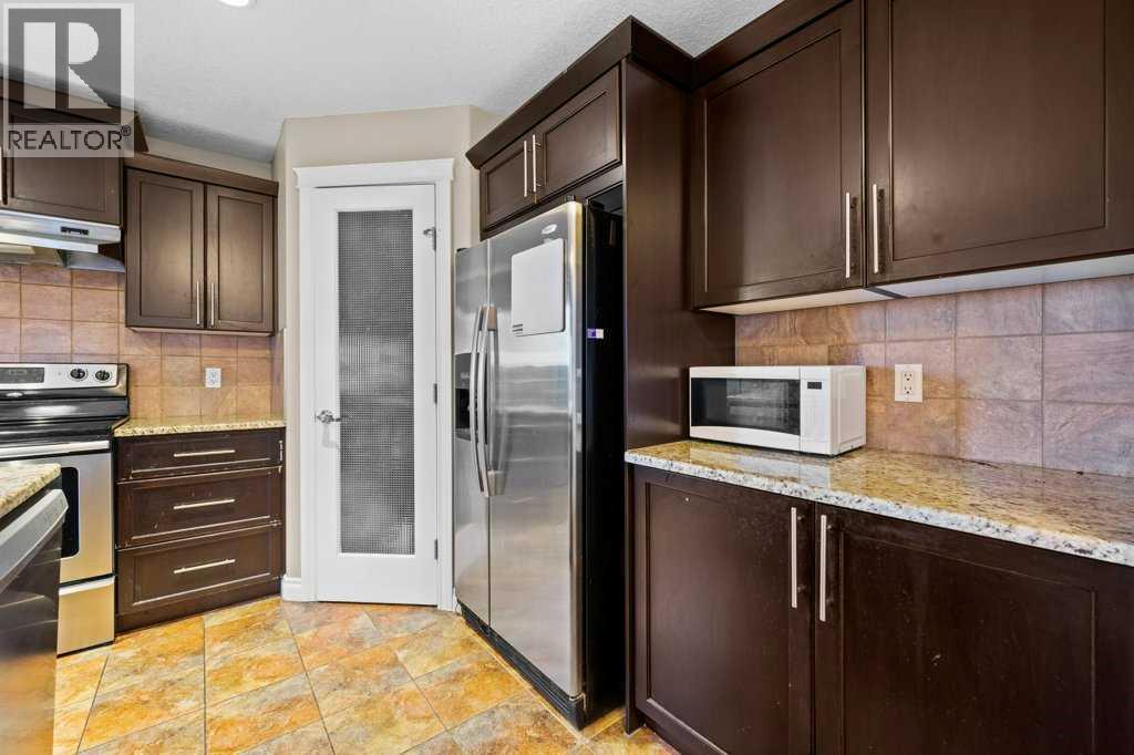 Single Family House for Sale in    Street SW Killarney/Glengarry Calgary 