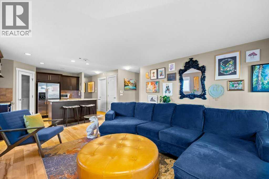 Single Family House for Sale in    Street SW Killarney/Glengarry Calgary 