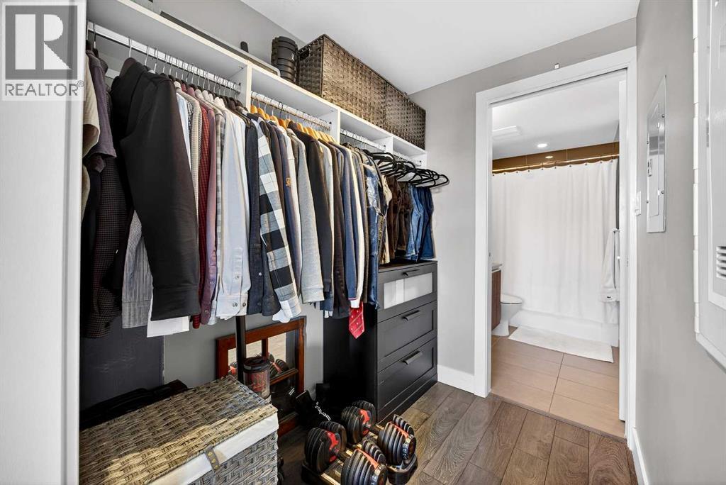 Single Family House for Sale in    Street SE Beltline Calgary 