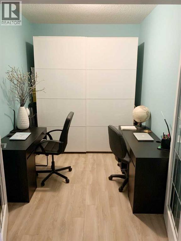 Single Family House for Sale in   Centre Avenue NE Bridgeland/Riverside Calgary 