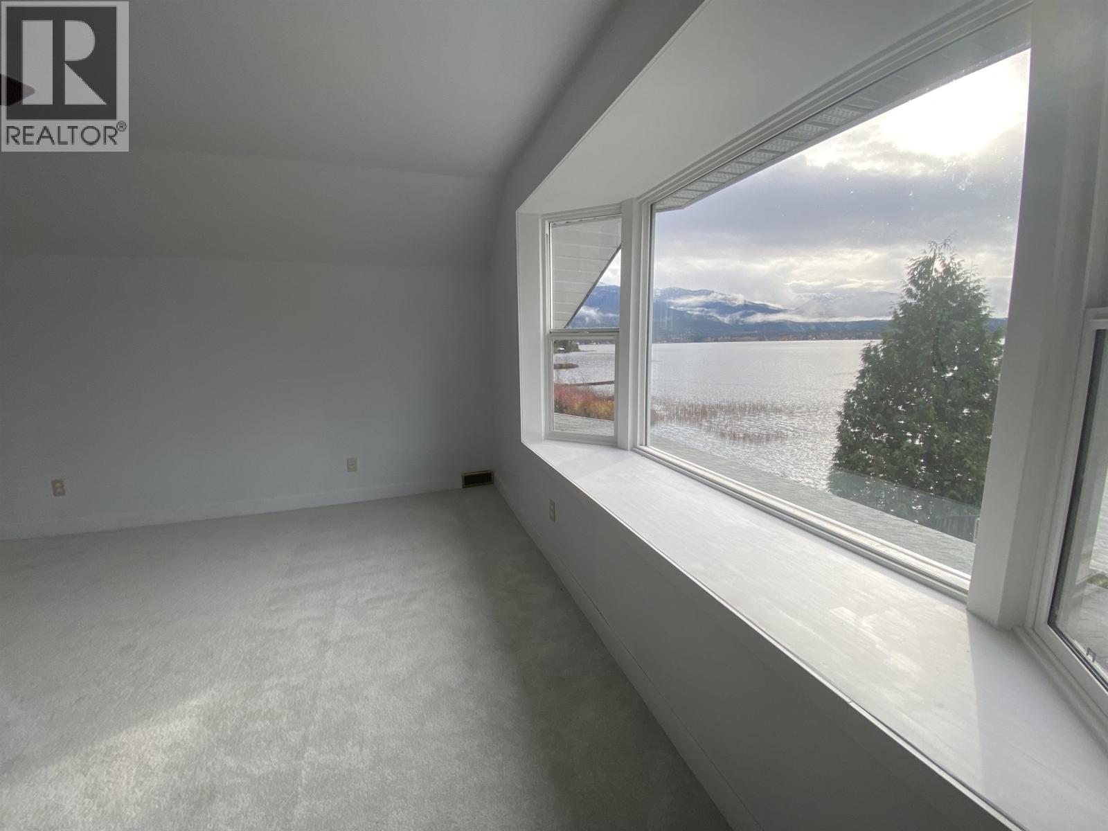  4519 BEAM STATION Road, Terrace