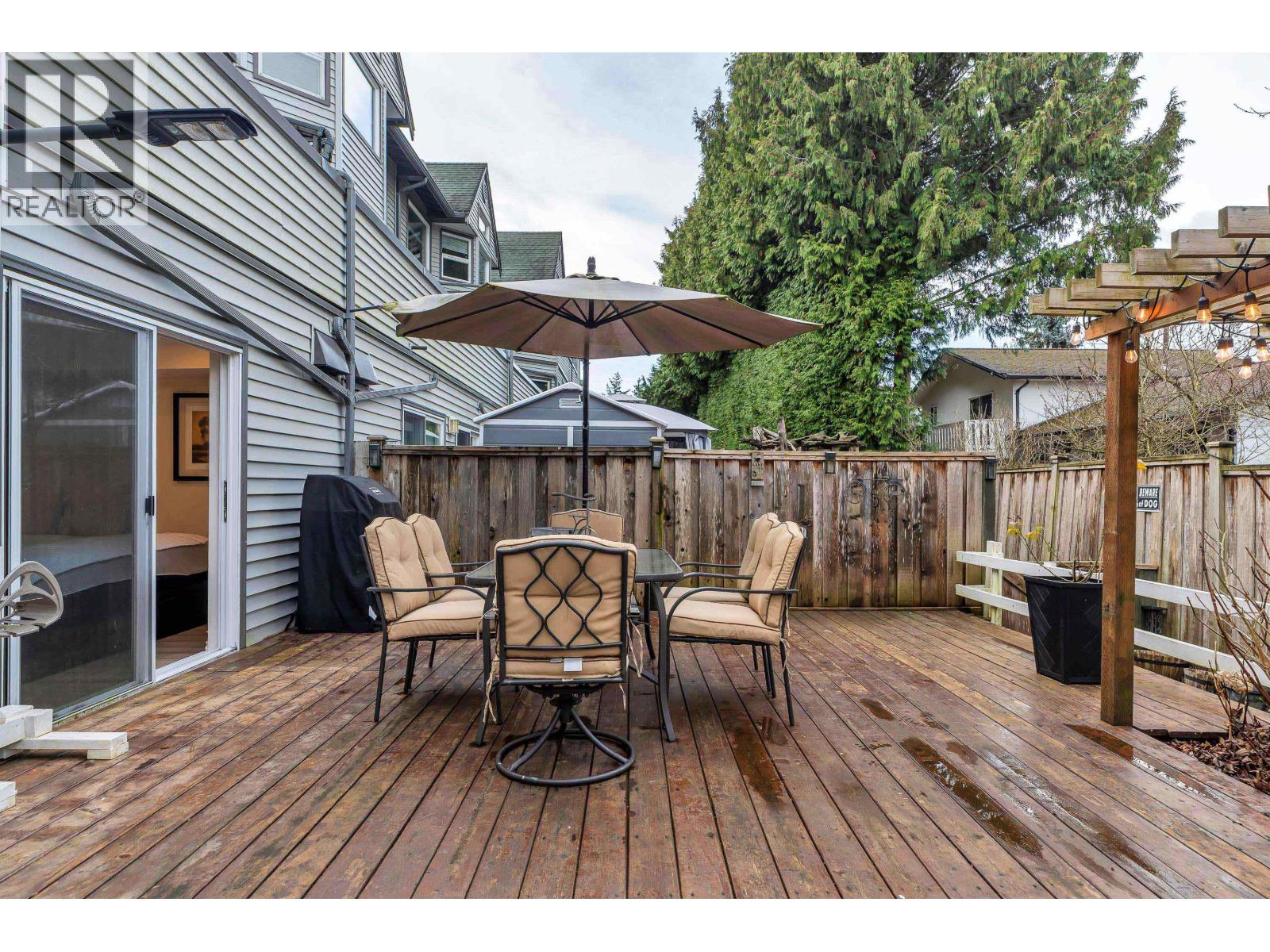 #105-4889 53 Street, Delta