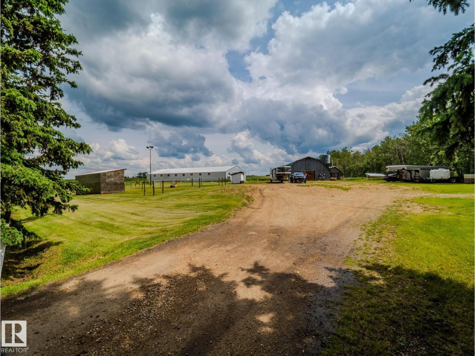 53153 RGE ROAD 213, Rural Strathcona County
