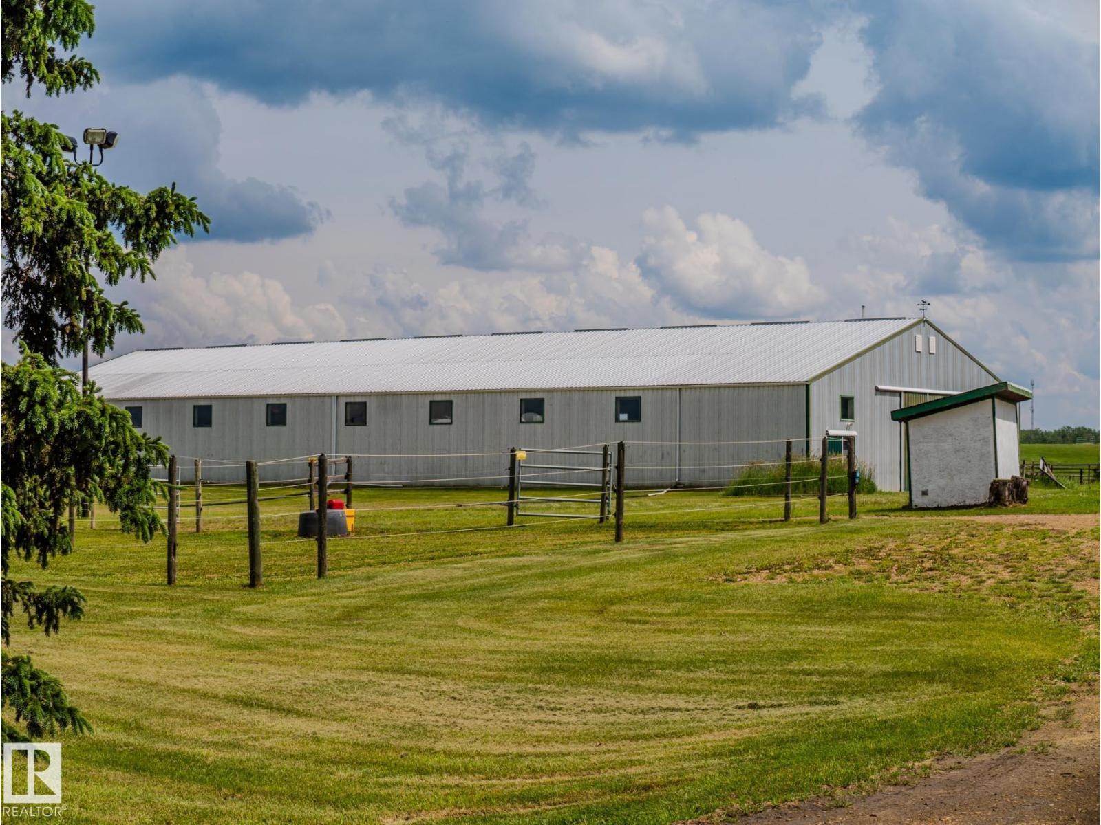 53153 RGE ROAD 213, Rural Strathcona County