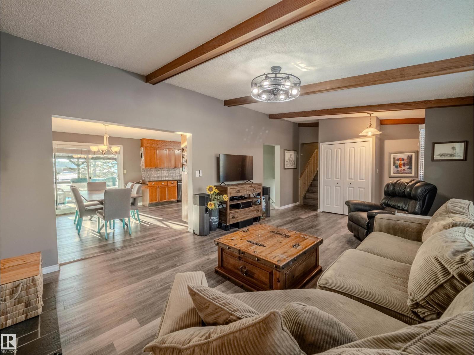 53153 RGE ROAD 213, Rural Strathcona County