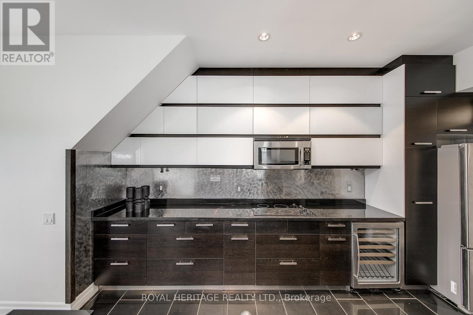 #605 130 STEAMSHIP BAY RD ROAD - 20