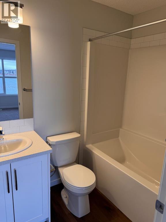 Single Family House for Sale in  Setonvista Gate SE Seton Calgary 