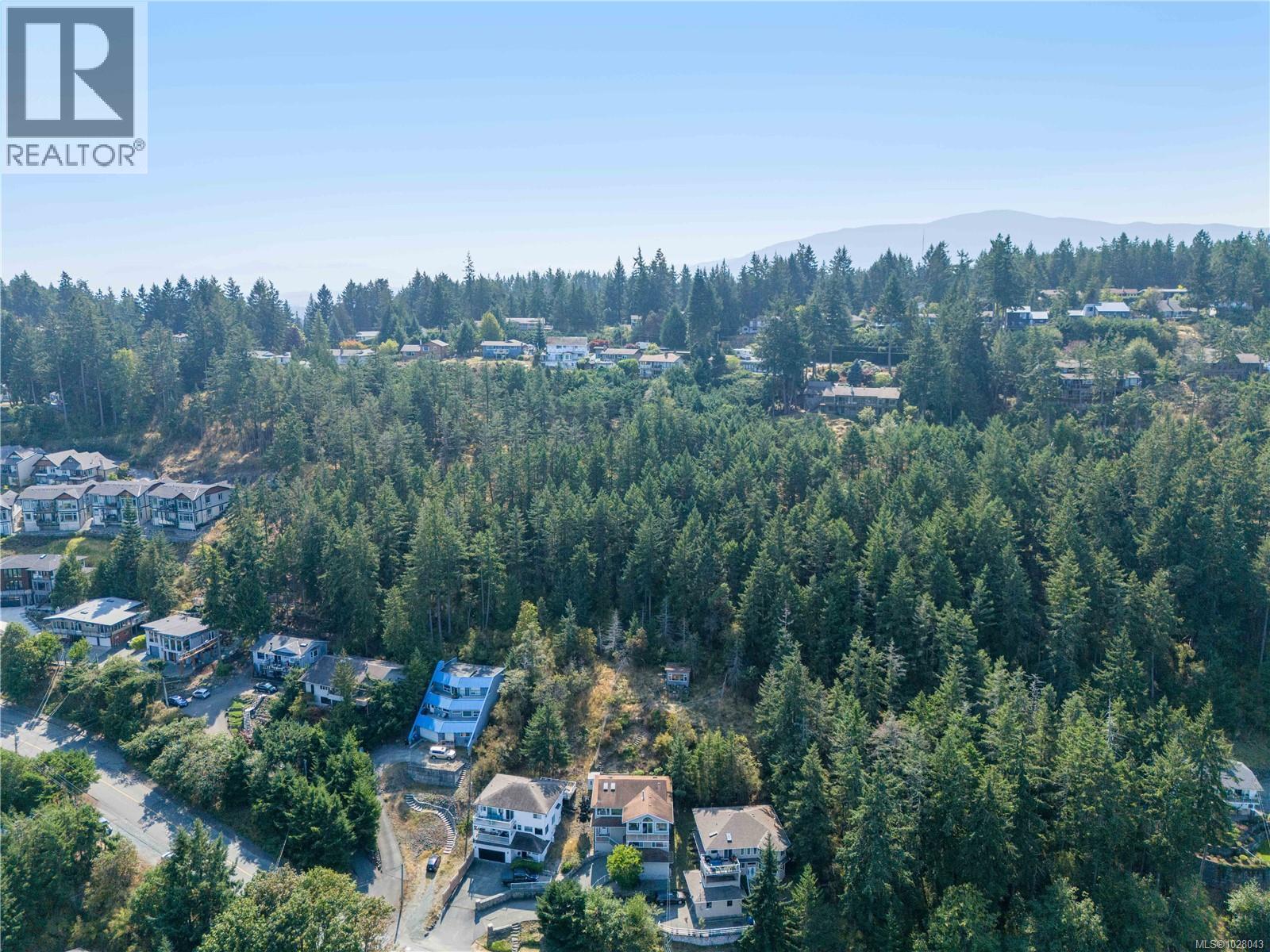 4895 LAGUNA WAY - 74