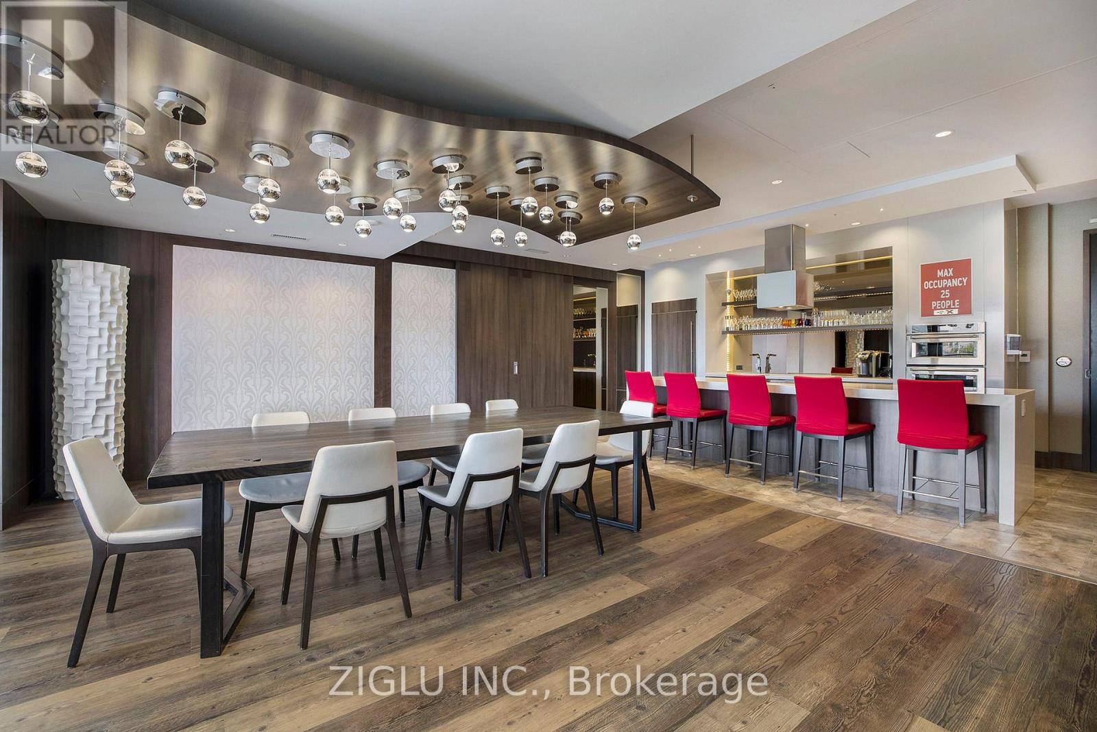 Stadium Kitchen Lounge...