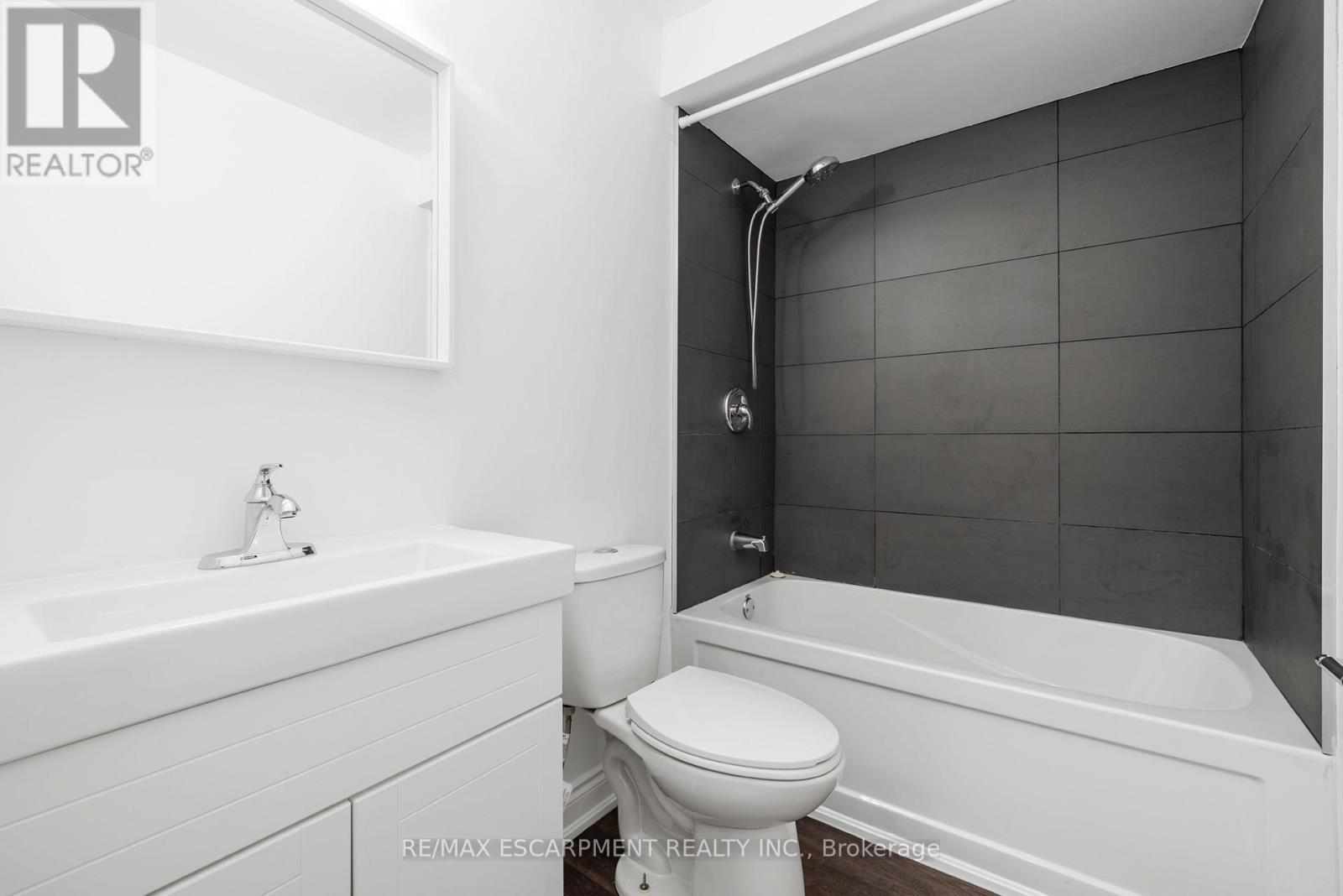107 HORNING DRIVE - 27