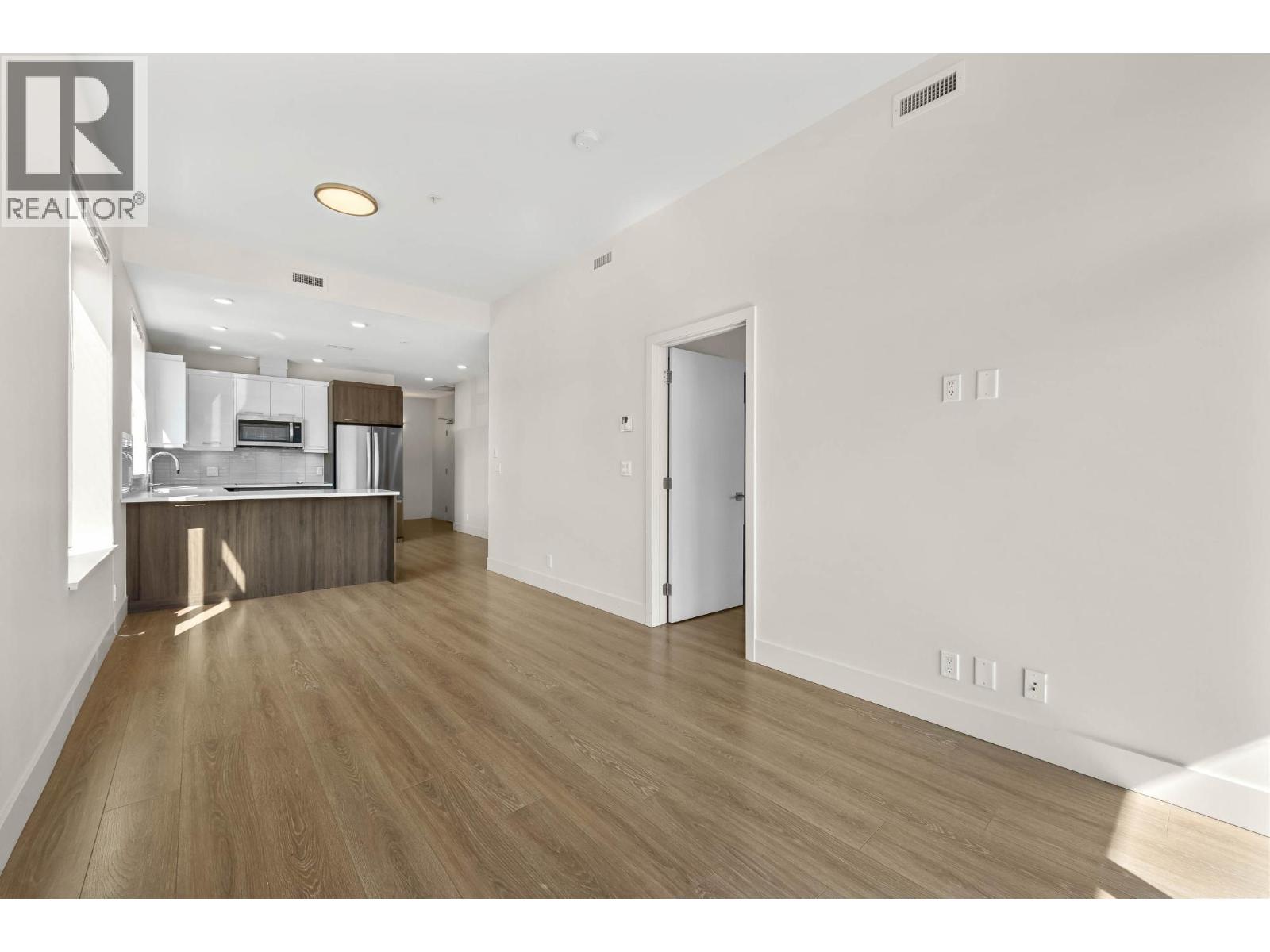 885 UNIVERSITY Drive Unit# 306, Kamloops