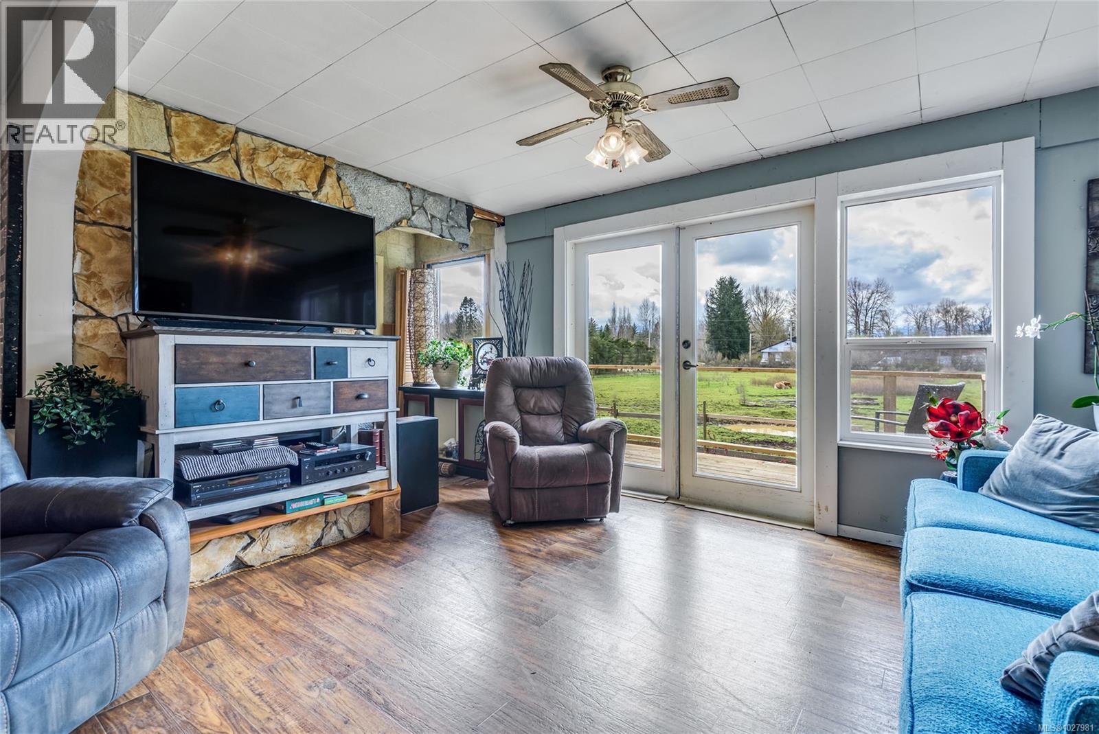 4766 HEADQUARTERS RD - 7