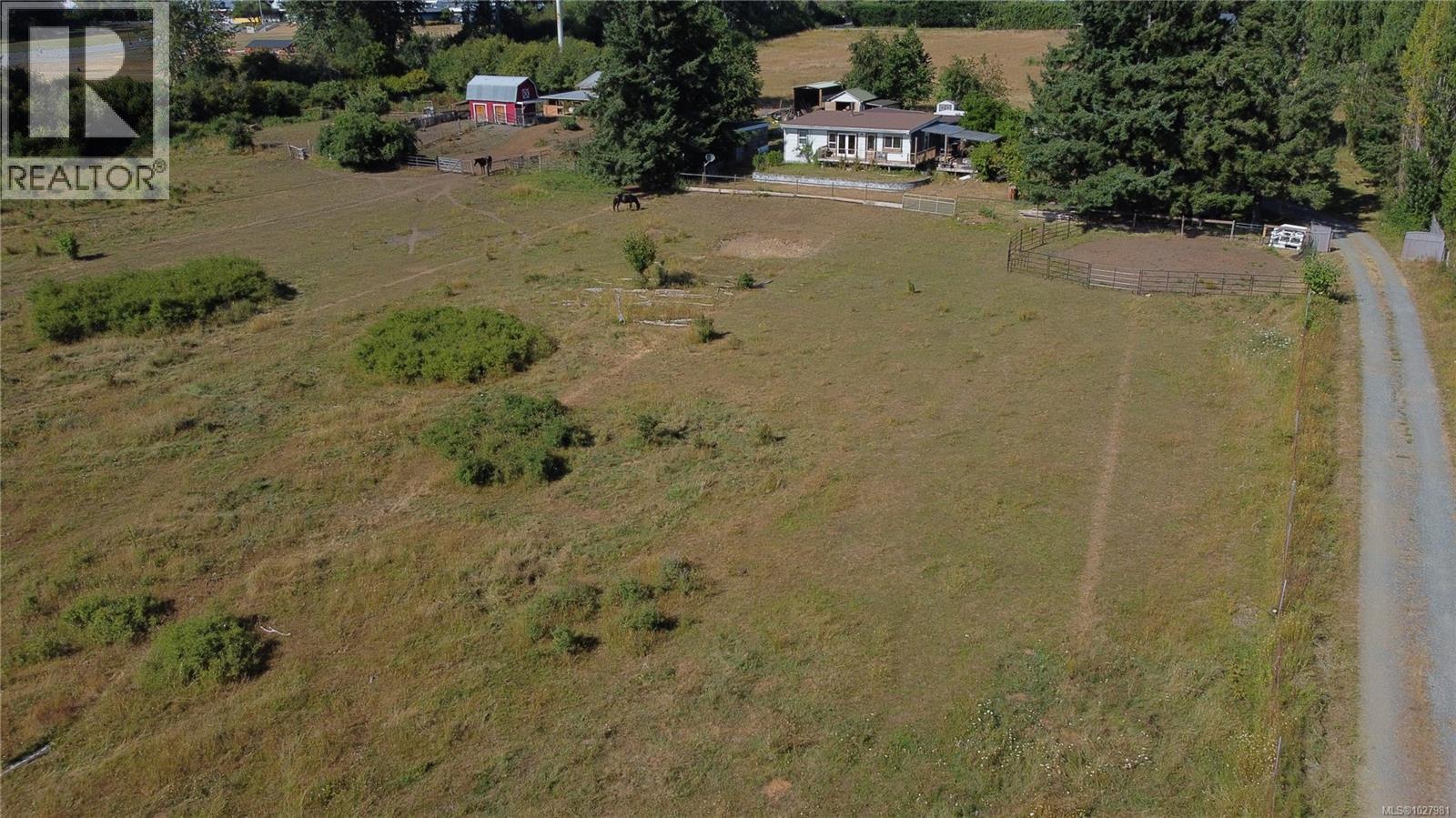 4766 Headquarters Rd - 2