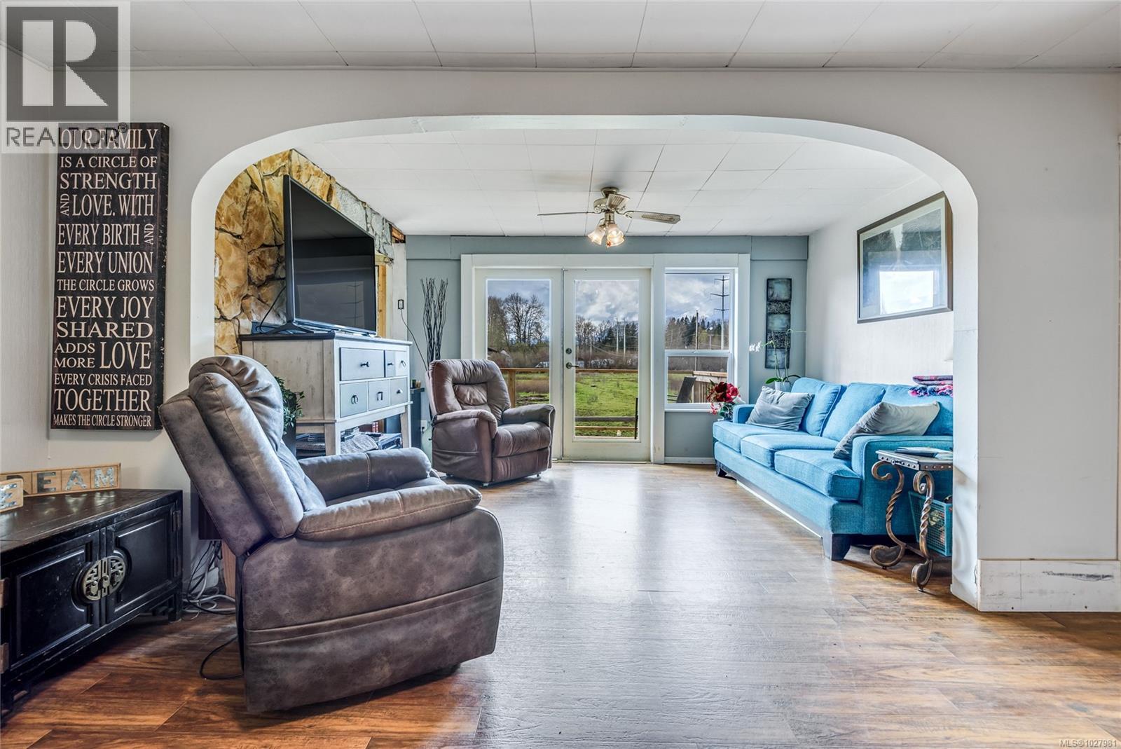 4766 HEADQUARTERS RD - 5