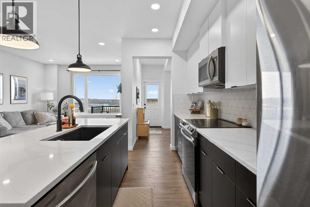 Single Family House for Sale in  Creekstone Way SW Pine Creek Calgary 