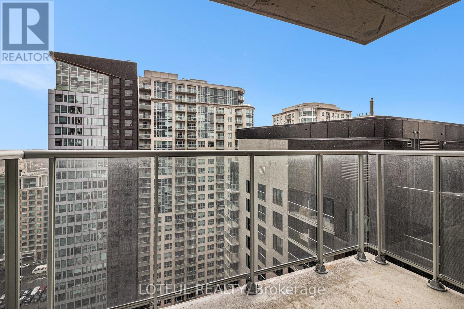 2007 - 180 GEORGE STREET — photo 20