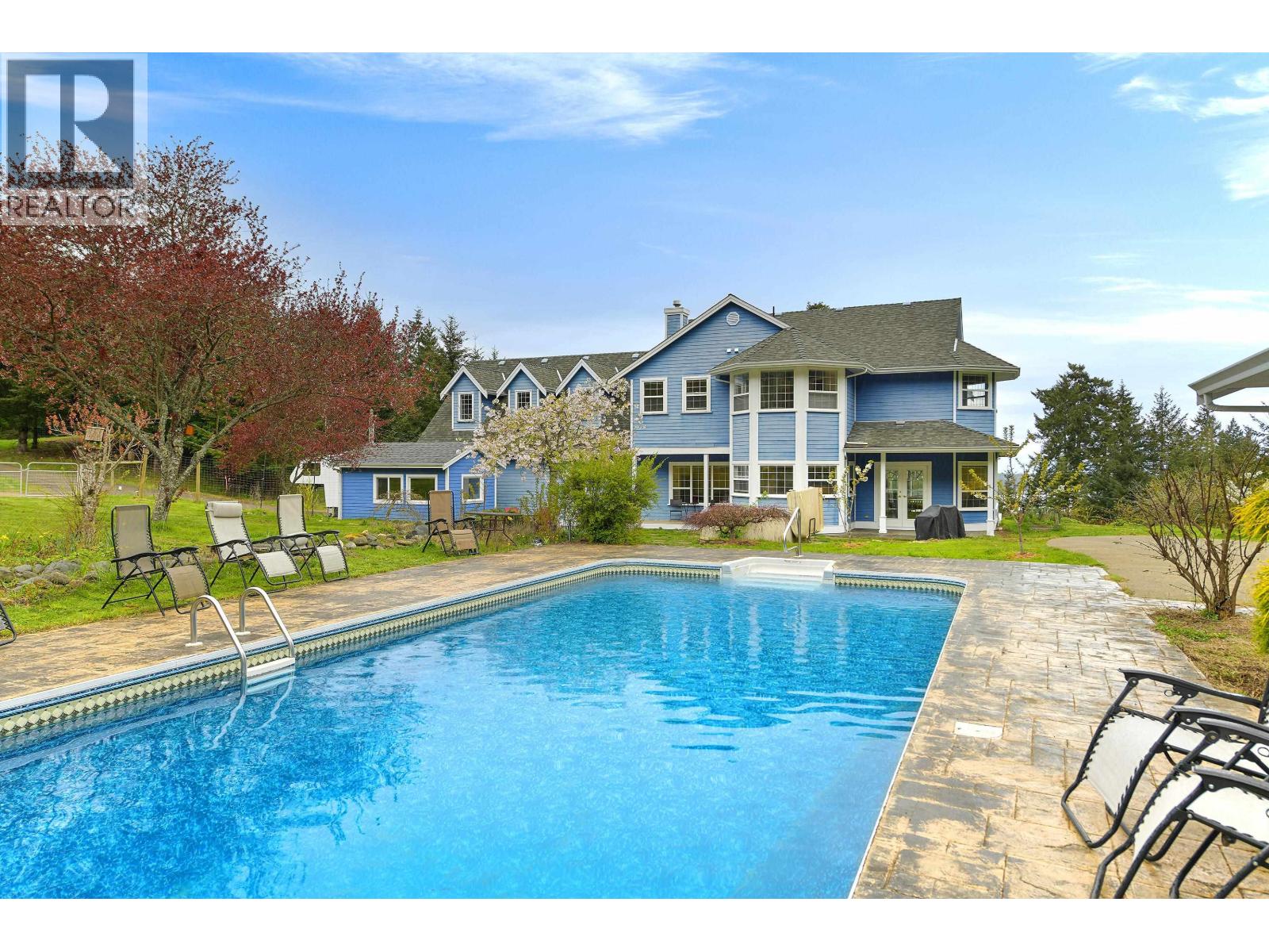 488 MCKERCHER ROAD, Mayne Island