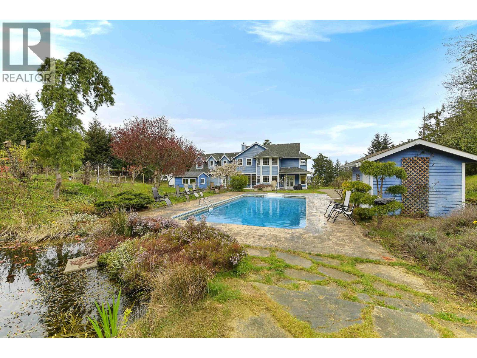 488 MCKERCHER ROAD, Mayne Island