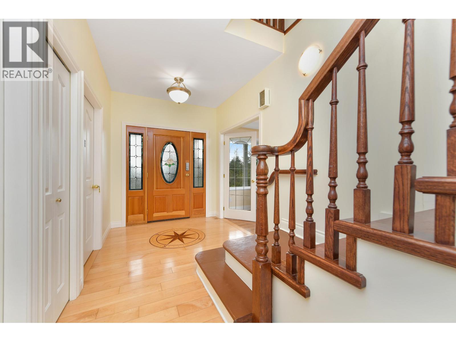 488 MCKERCHER ROAD, Mayne Island