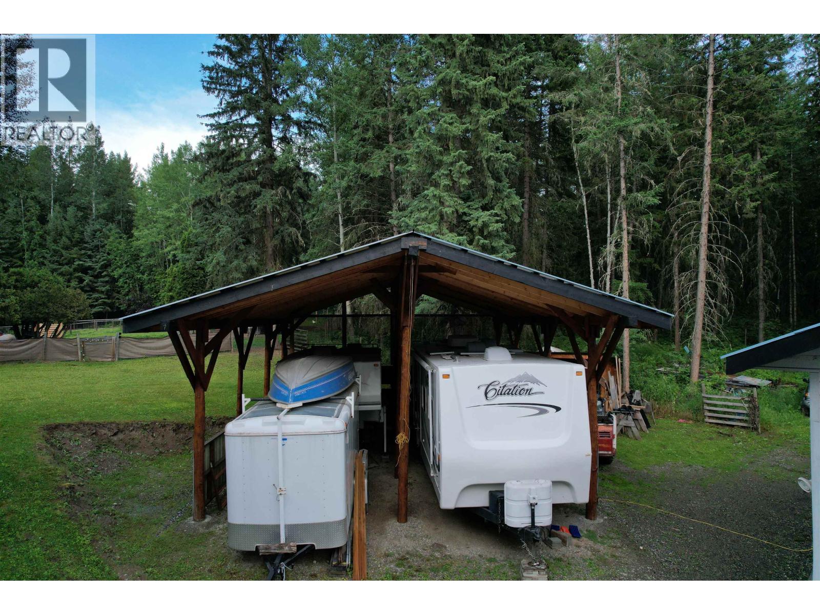 3479 LOLOFF ROAD, Quesnel