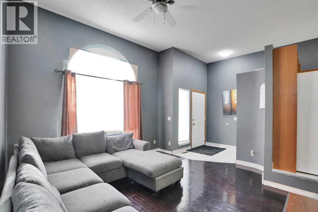 Single Family House 4 Level for Sale in  Laguna Way NE Monterey Park Calgary 