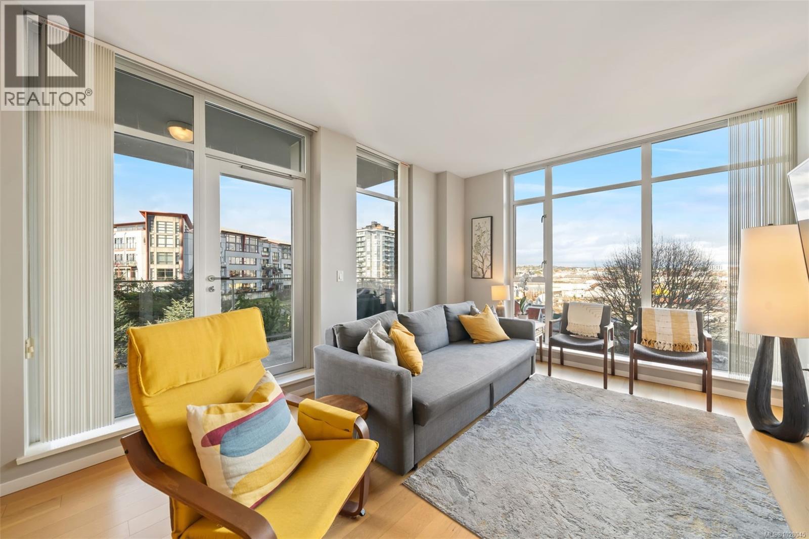 214 100 Saghalie Road, Victoria