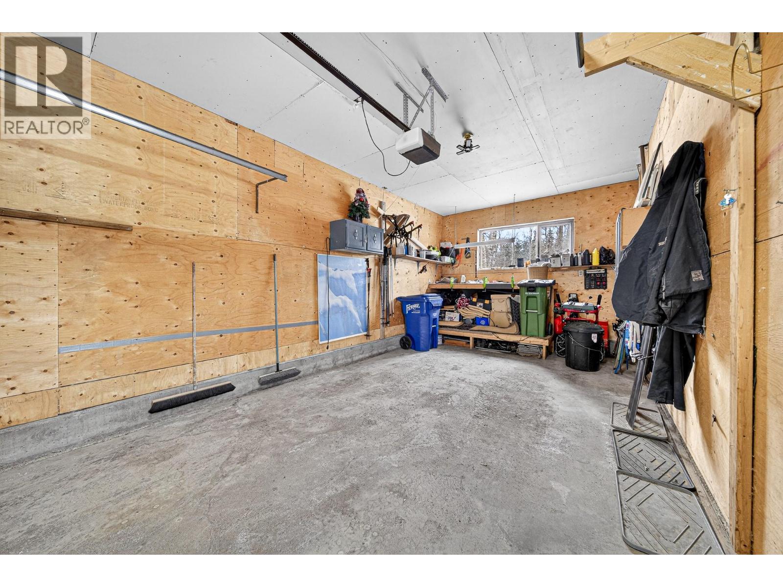 46 Mt Proctor Avenue, Fernie