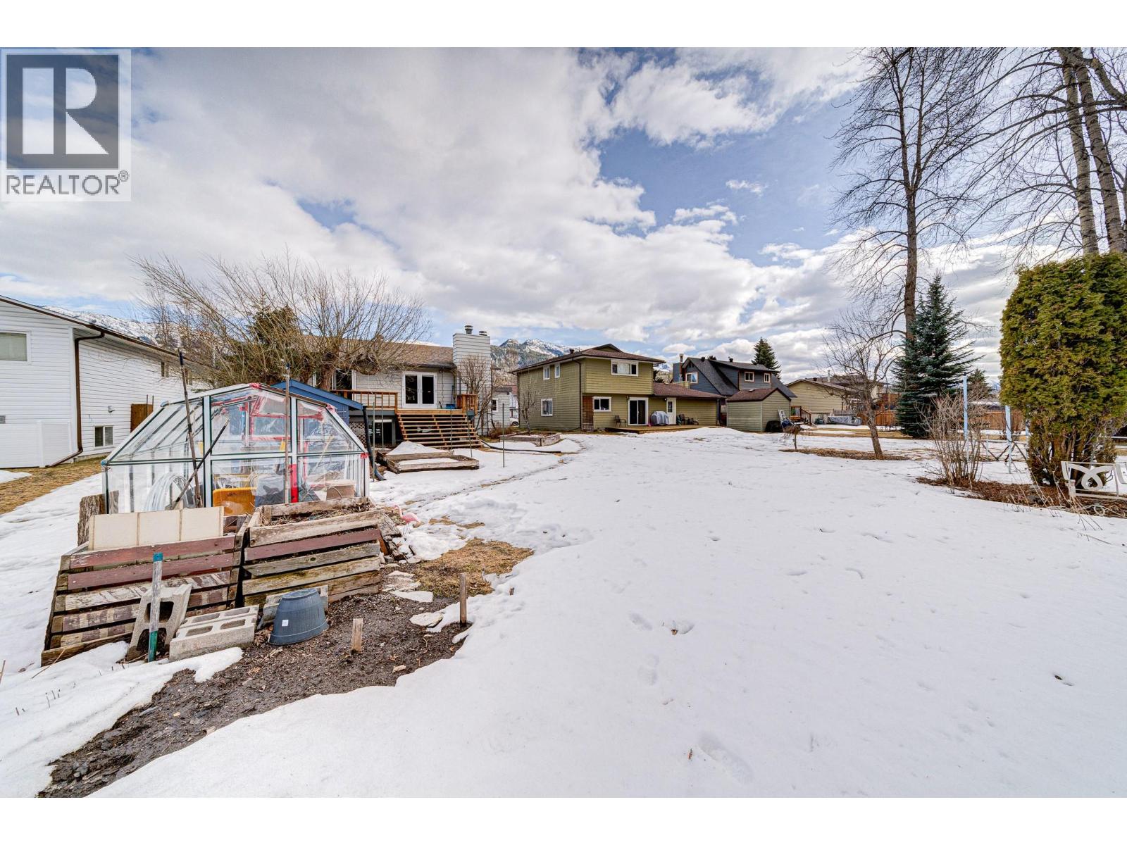 46 Mt Proctor Avenue, Fernie