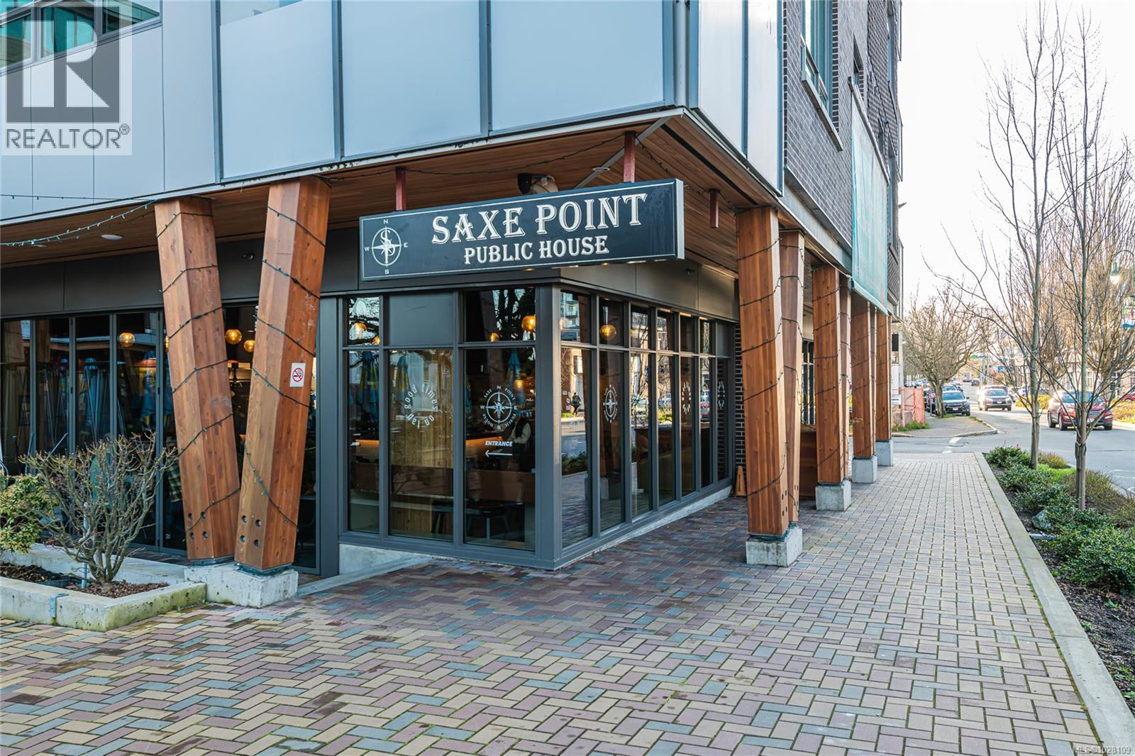 210 1315 Esquimalt Road, Esquimalt