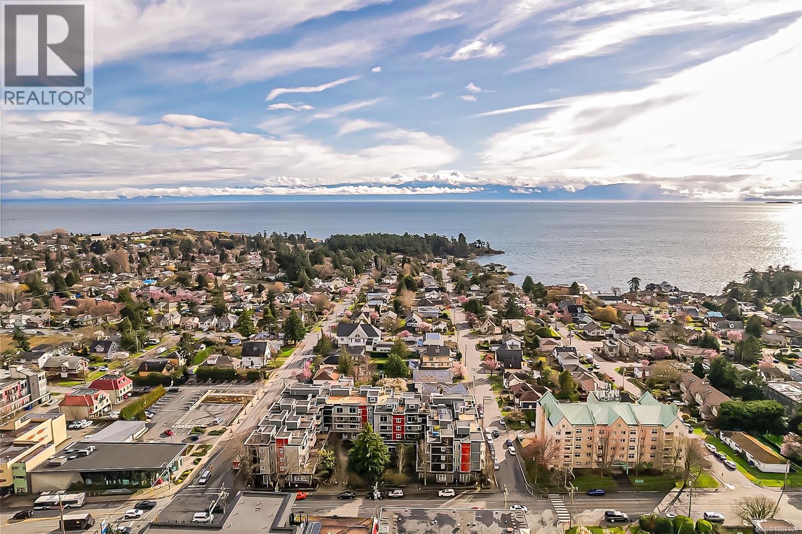 210 1315 Esquimalt Road, Esquimalt