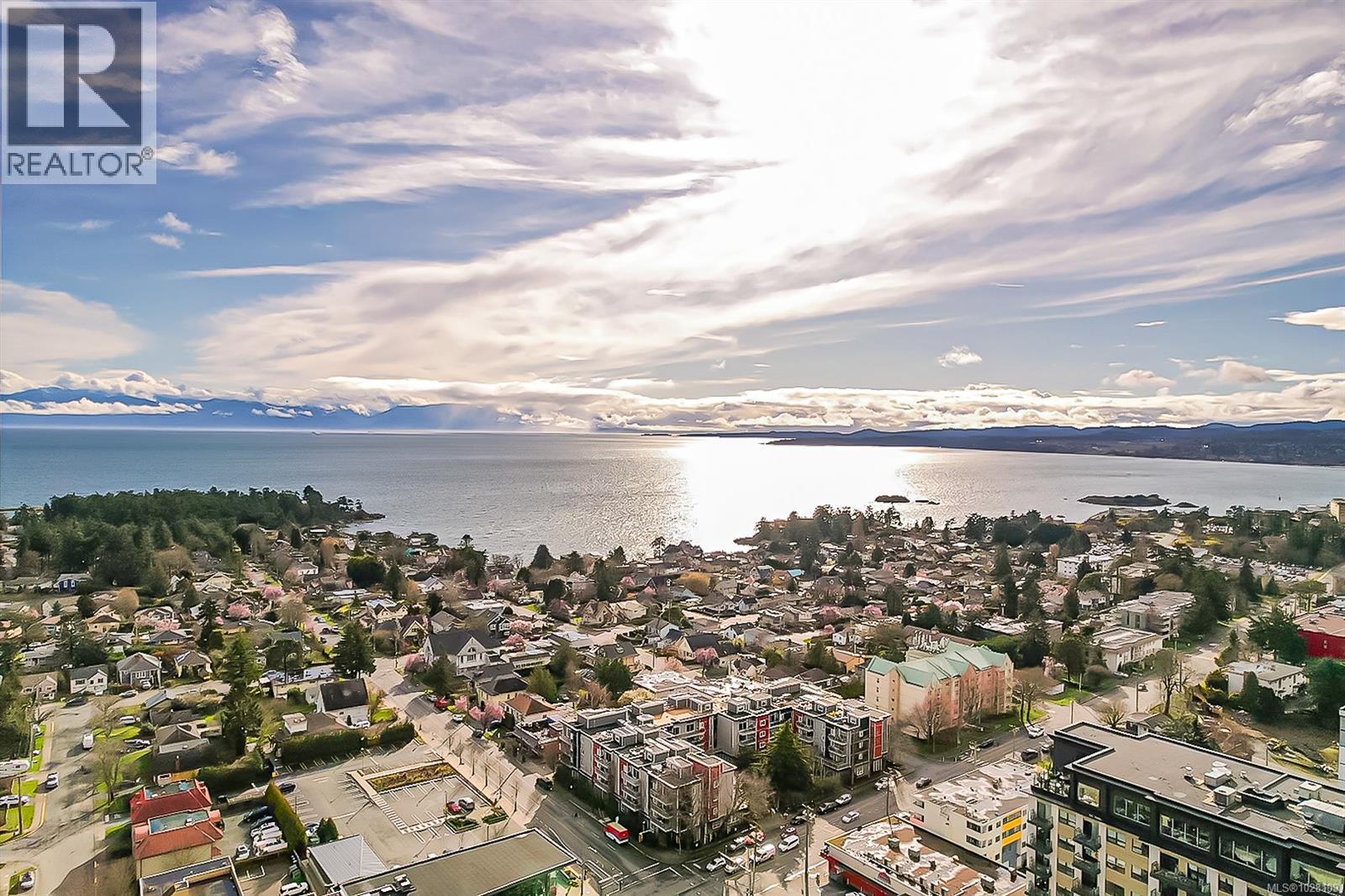 210 1315 Esquimalt Road, Esquimalt