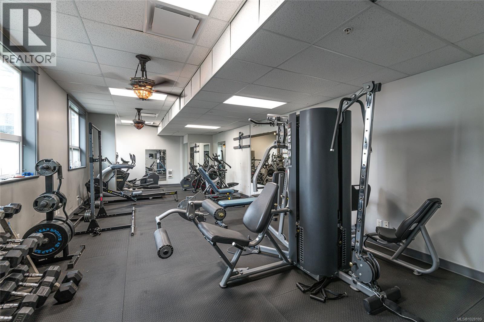 210 1315 Esquimalt Road, Esquimalt