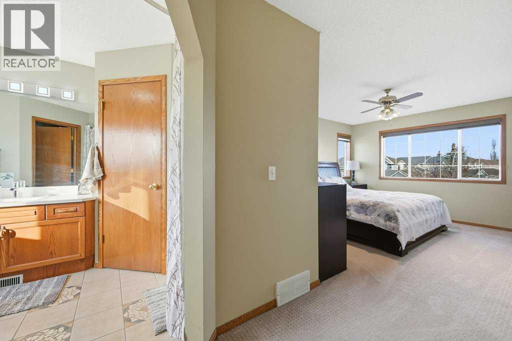 Single Family House for Sale in  Coral Springs Green NE Coral Springs Calgary 