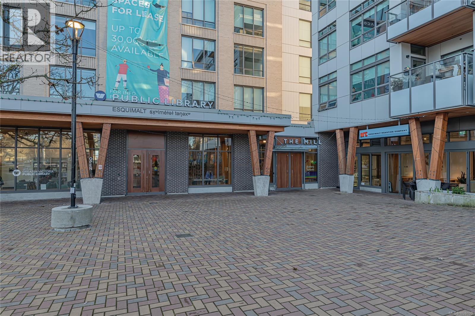 210 1315 Esquimalt Road, Esquimalt