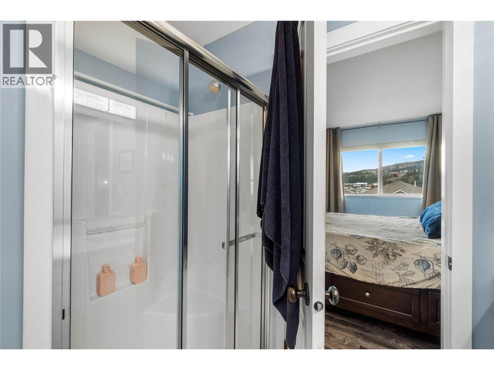 1912 SASKATOON PLACE - 22