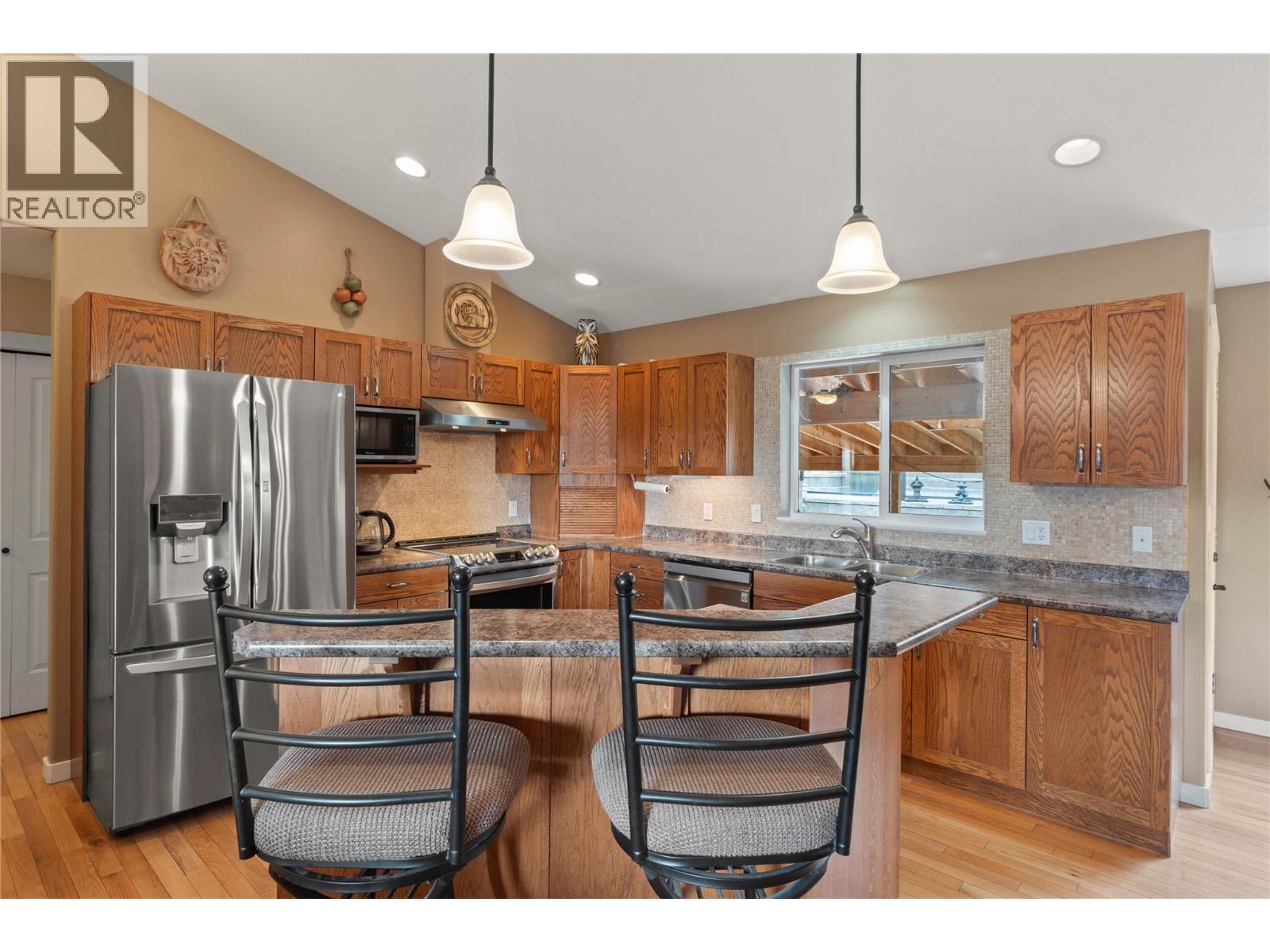 1912 SASKATOON PLACE - 25