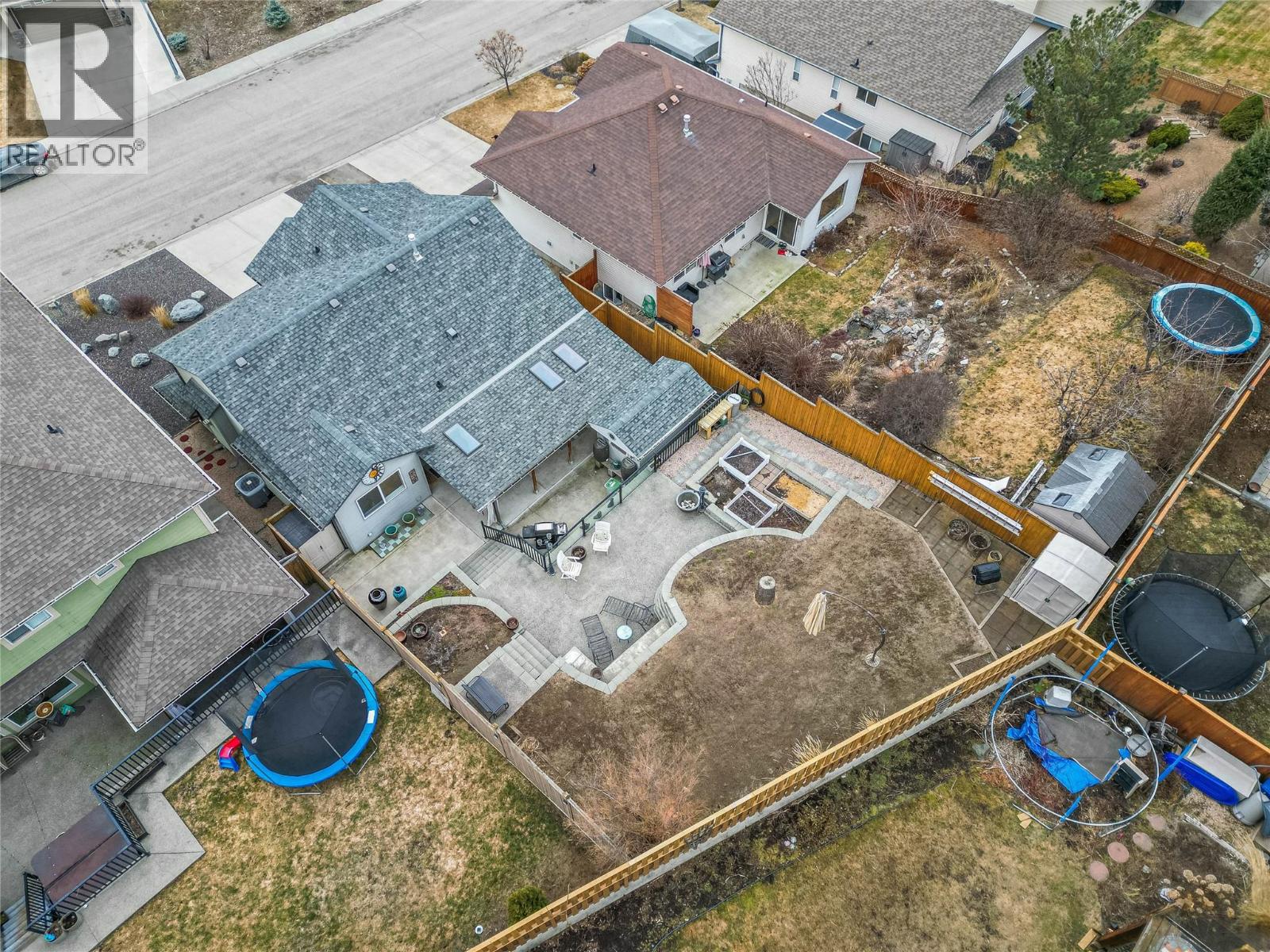 1912 SASKATOON PLACE - 45