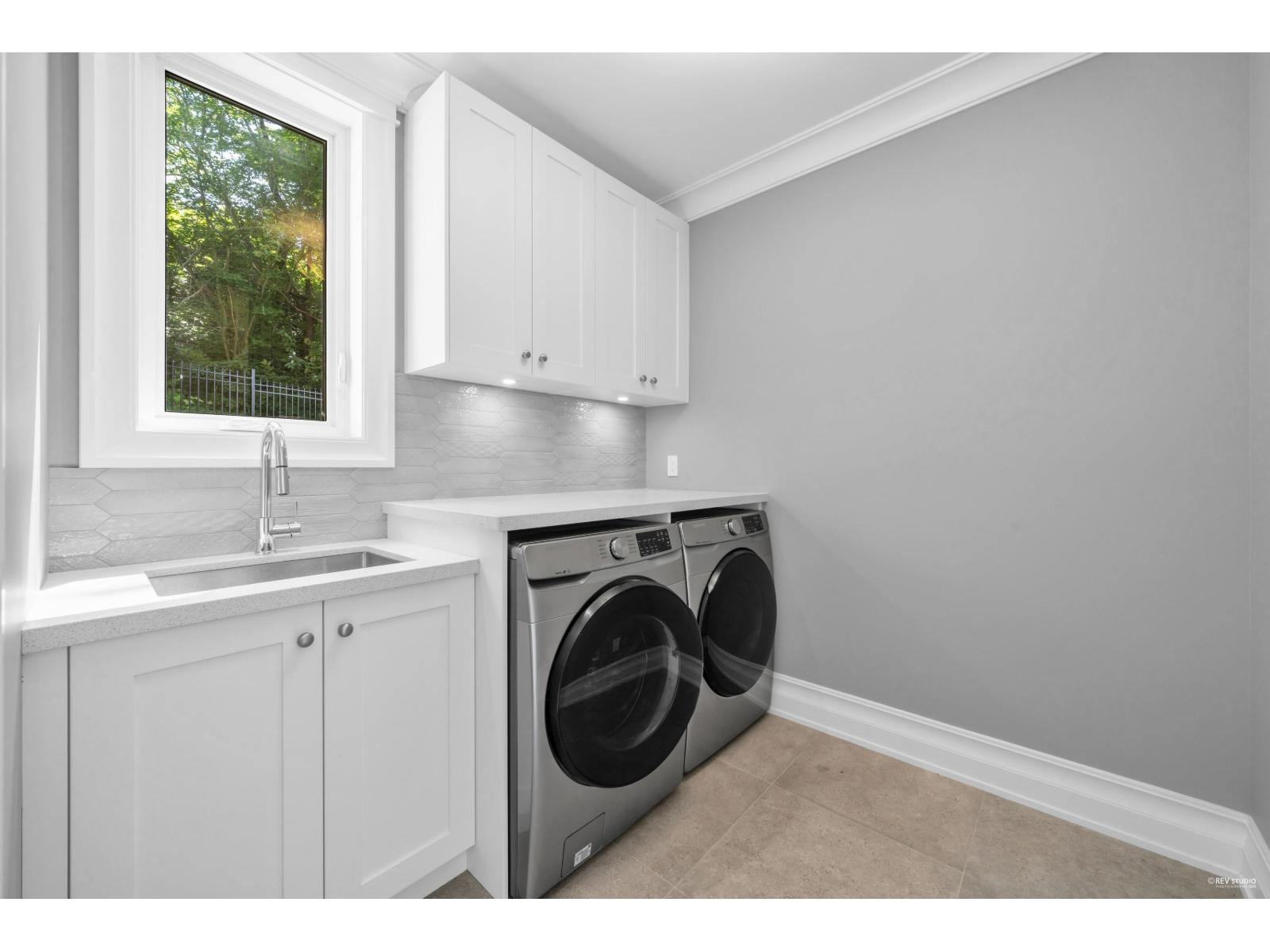 1349 ANDERSON STREET, White Rock