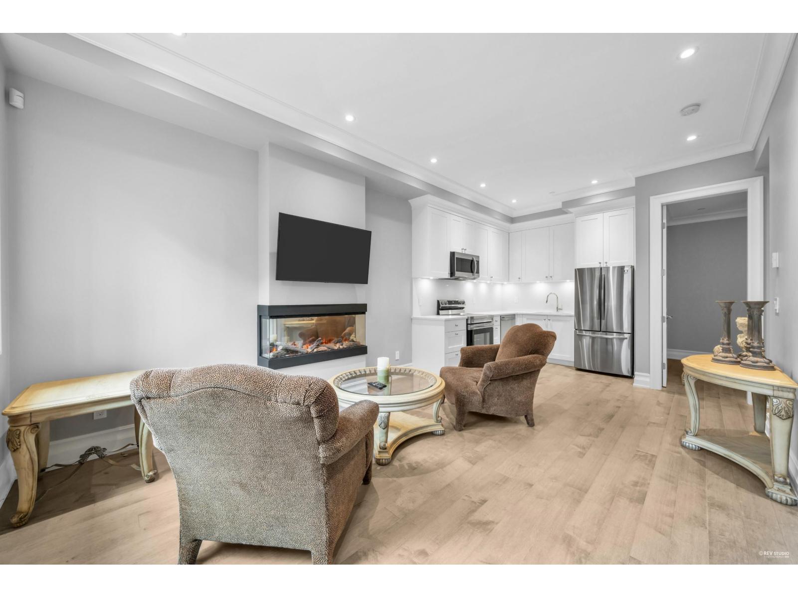 1349 ANDERSON STREET, White Rock