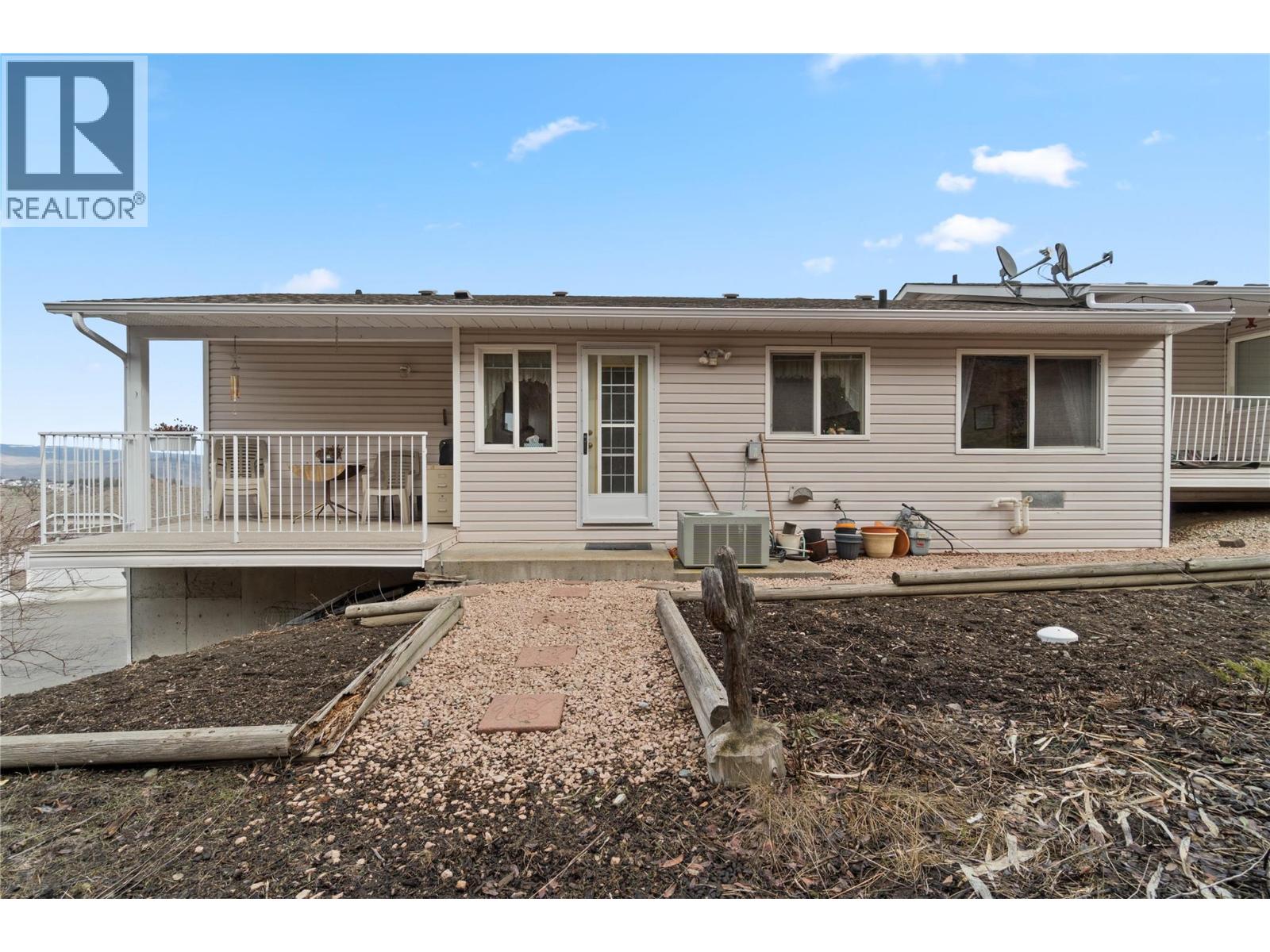 32 2022 PACIFIC Way, Kamloops