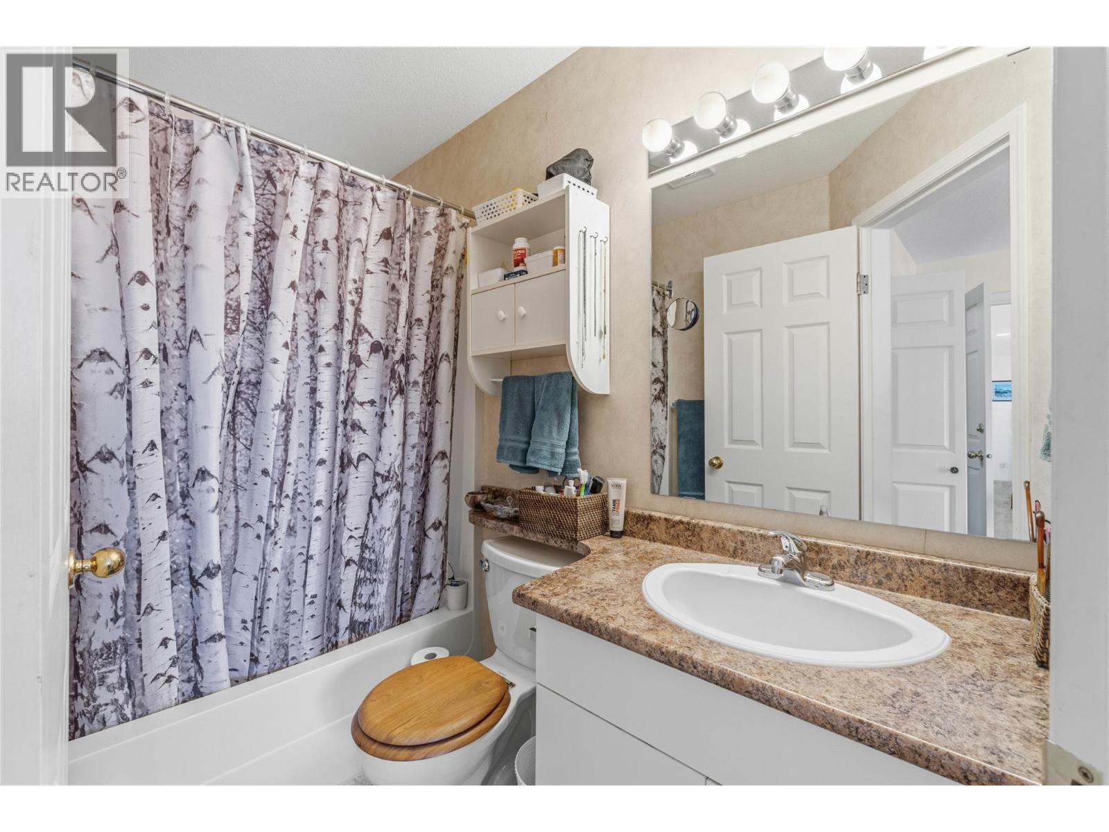 32 2022 PACIFIC Way, Kamloops