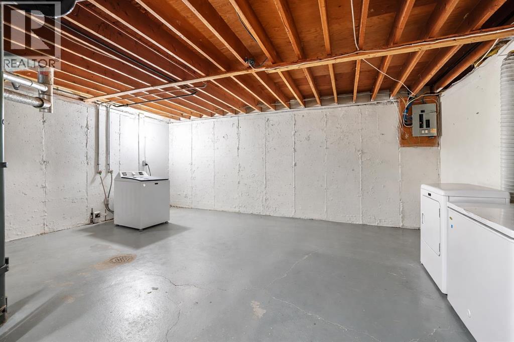 Single Family House for Sale in   Hubalta Road SE Dover Calgary 