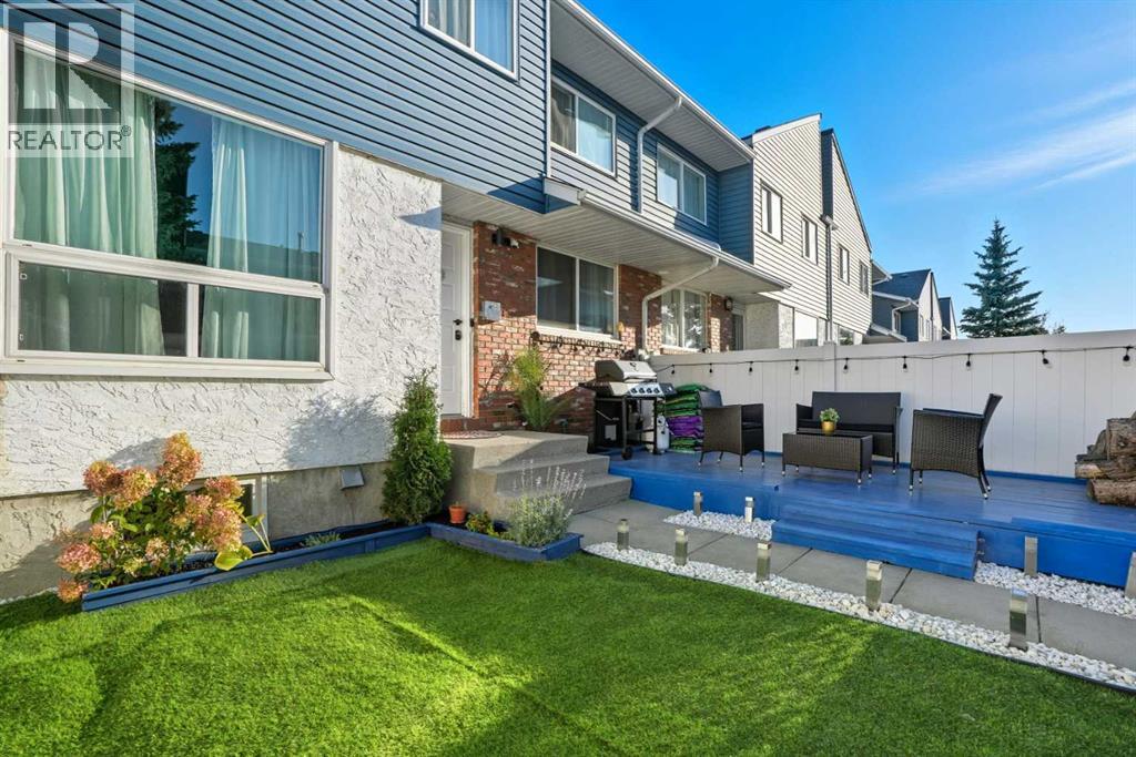 Single Family House for Sale in   Hubalta Road SE Dover Calgary 