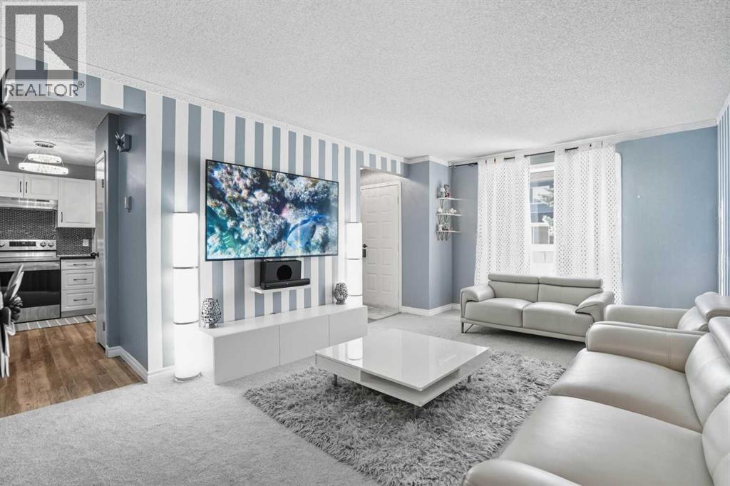 Single Family House for Sale in   Hubalta Road SE Dover Calgary 