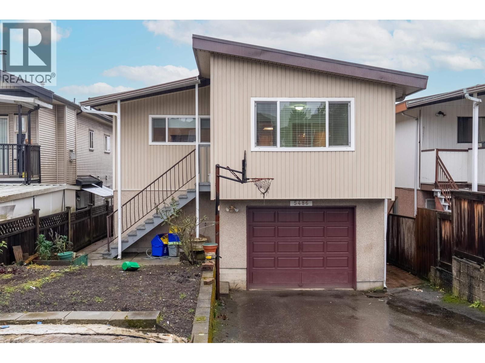 5486 MANOR STREET, Burnaby