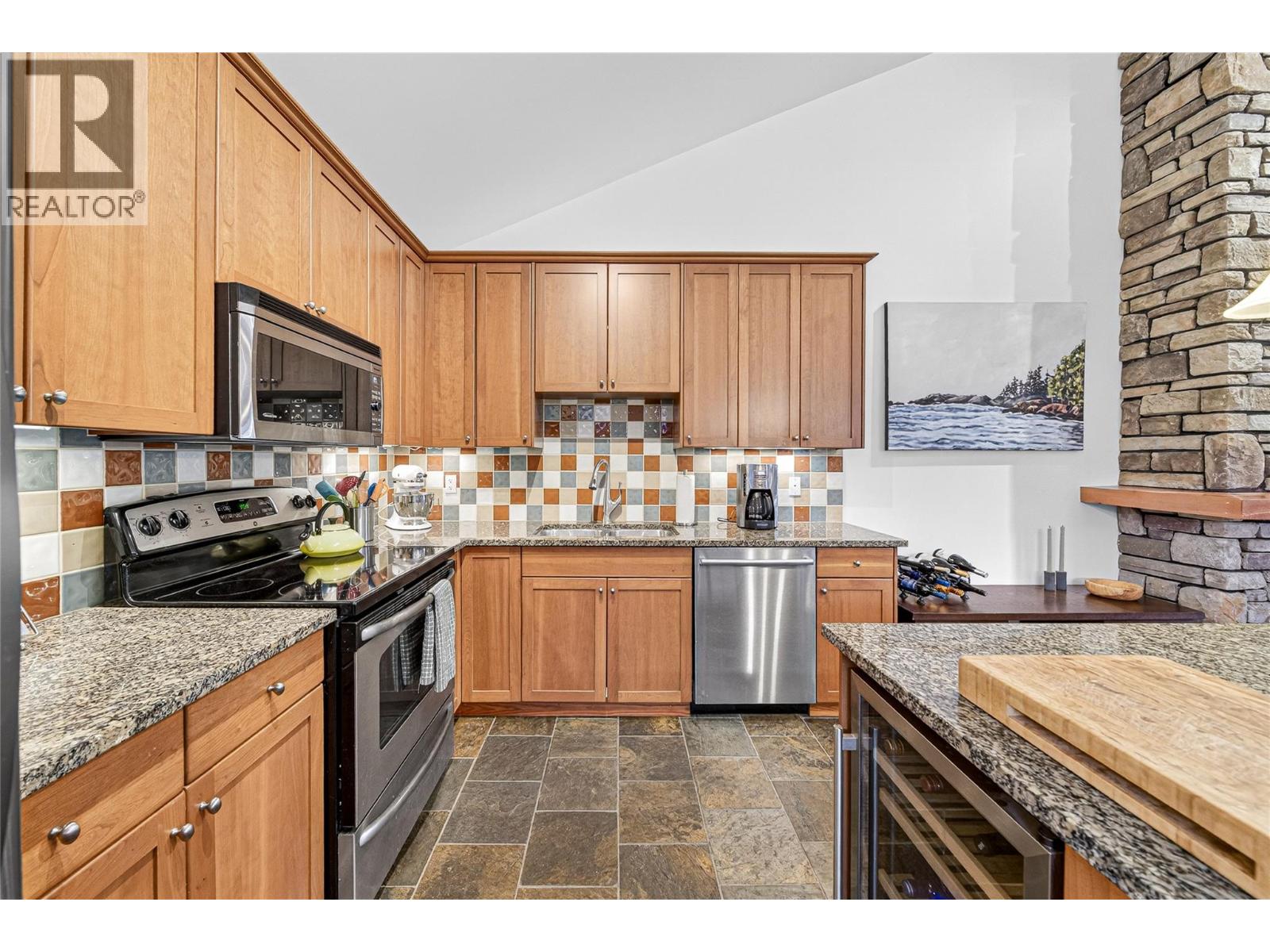 53 Rivermount Place Unit# 101, Fernie