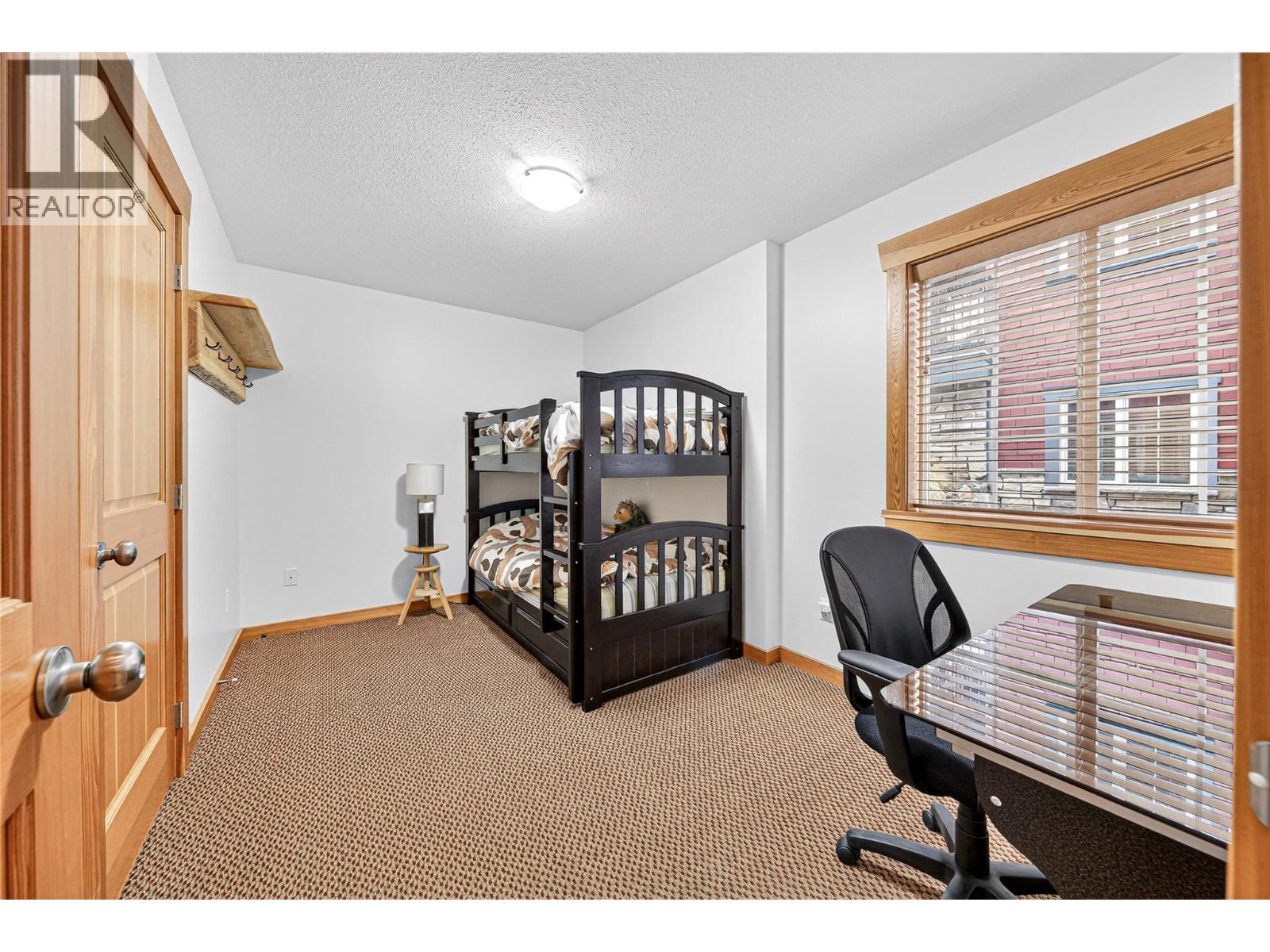 53 Rivermount Place Unit# 101, Fernie