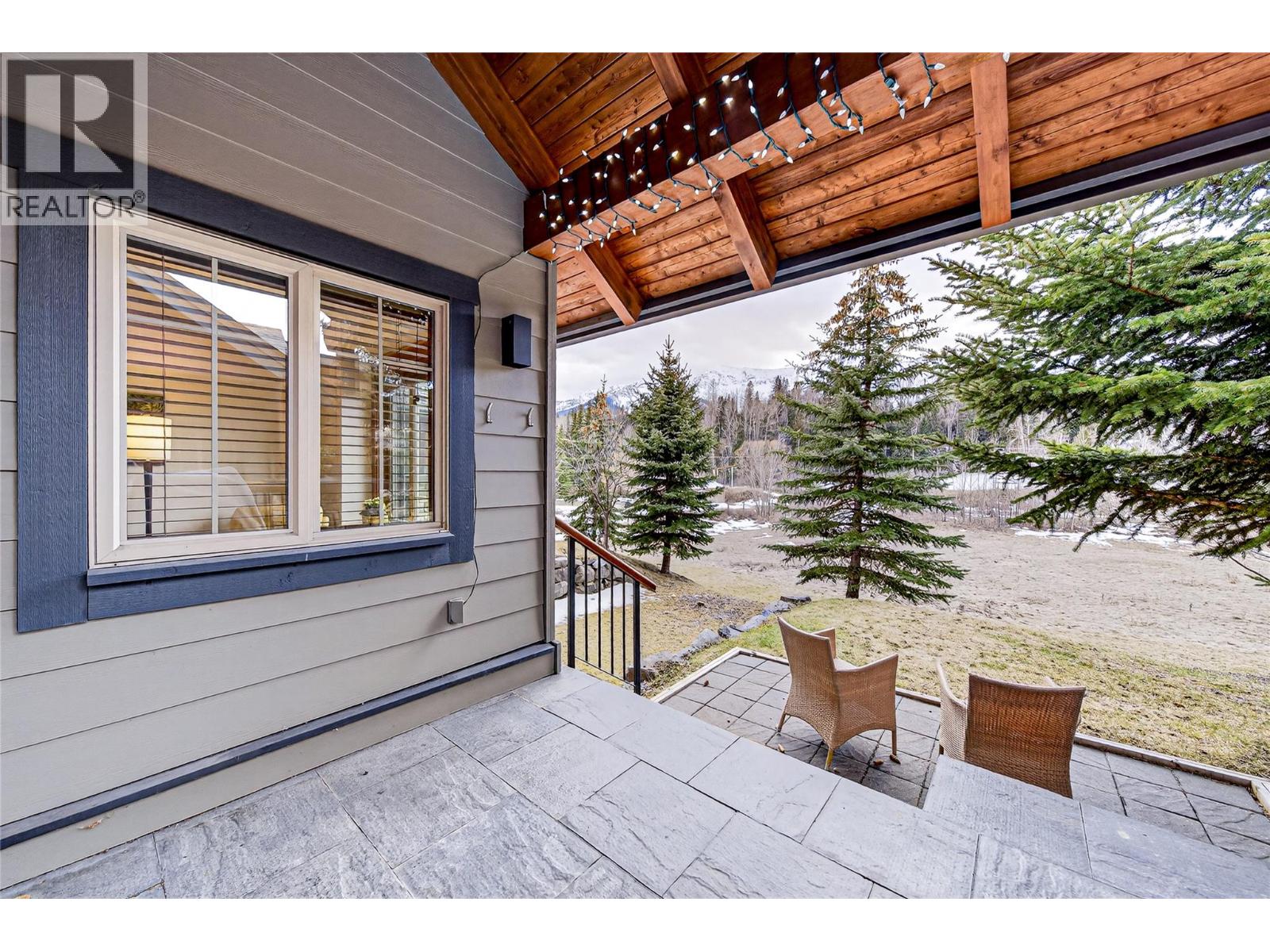 53 Rivermount Place Unit# 101, Fernie