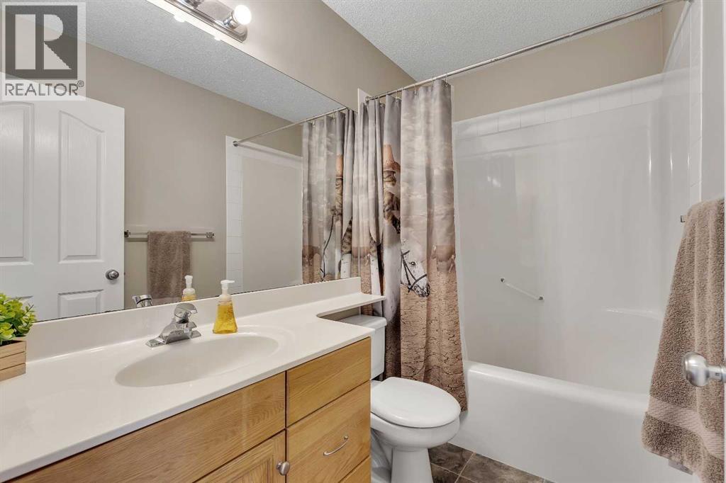 Single Family House for Sale in  Covewood Circle NE Coventry Hills Calgary 